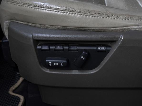 Land Rover Discovery III с пробегом 2006 года, цена 1 199 000 рублей, 399267 км, внедорожник, Автокод Объявления