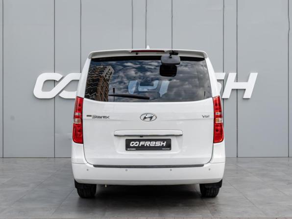 Hyundai Grand Starex I Рестайлинг с пробегом 2016 года, цена 2 940 000 рублей, 212273 км, минивэн, Автокод Объявления
