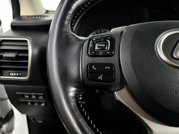Lexus NX I с пробегом 2015 года, цена 2 490 000 рублей, 180000 км, внедорожник, Автокод Объявления