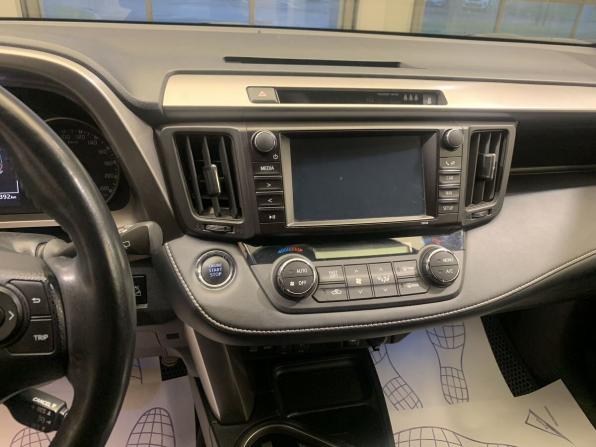 Toyota RAV4 IV (XA40) Рестайлинг с пробегом 2019 года, цена 2 990 000 рублей, 82392 км, внедорожник, Автокод Объявления