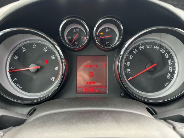 Opel Astra J Рестайлинг с пробегом 2014 года, цена 830 000 рублей, 155693 км, хэтчбек, Автокод Объявления