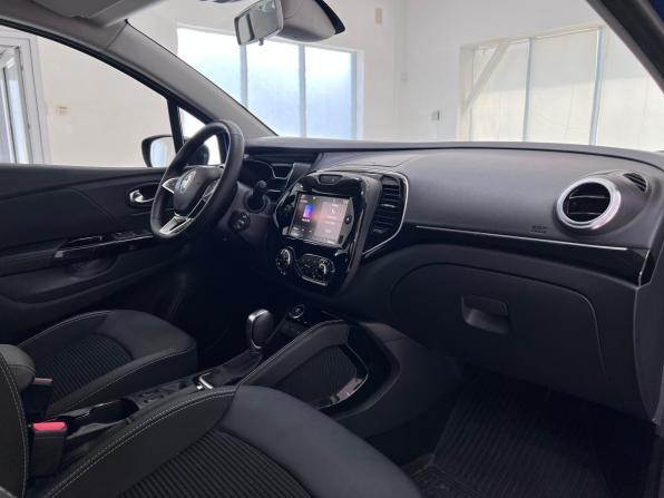 Renault Kaptur I Рестайлинг с пробегом 2021 года, цена 1 620 000 рублей, 84015 км, внедорожник, Автокод Объявления