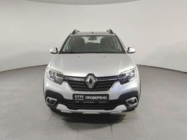 Renault Sandero II Рестайлинг с пробегом 2019 года, цена 916 000 рублей, 165000 км, хэтчбек, Автокод Объявления
