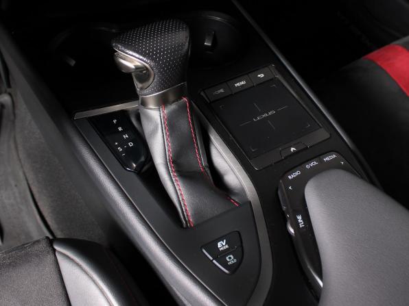 Lexus UX I с пробегом 2019 года, цена 3 049 000 рублей, 130086 км, внедорожник, Автокод Объявления