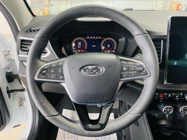Lada (ВАЗ) Vesta I Рестайлинг (NG) с пробегом 2025 года, цена 1 800 000 рублей, 3963 км, седан, Автокод Объявления