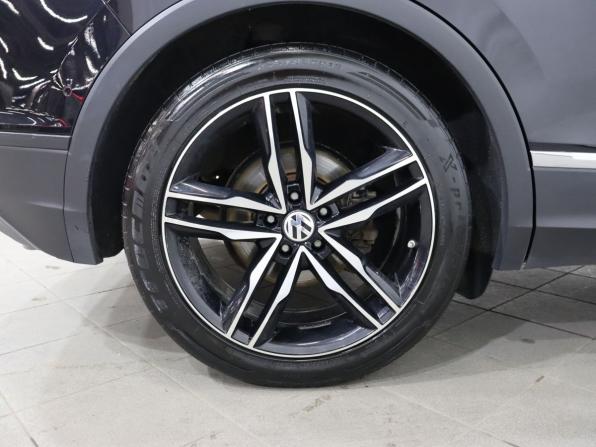 Volkswagen Tiguan II с пробегом 2018 года, цена 2 040 000 рублей, 258606 км, внедорожник, Автокод Объявления