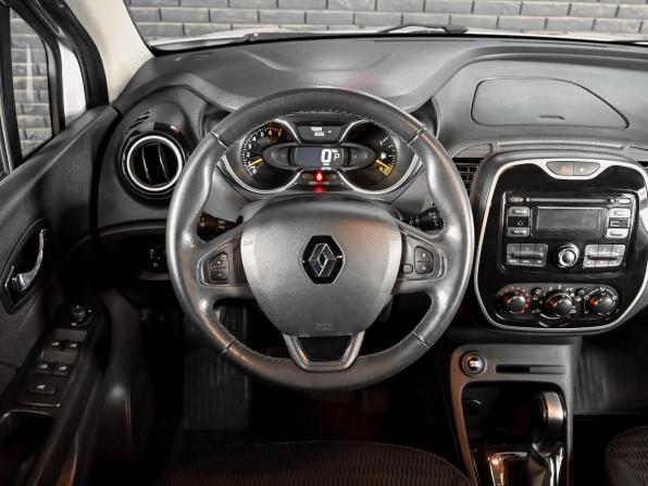 Renault Kaptur I с пробегом 2016 года, цена 1 450 000 рублей, 75888 км, внедорожник, Автокод Объявления