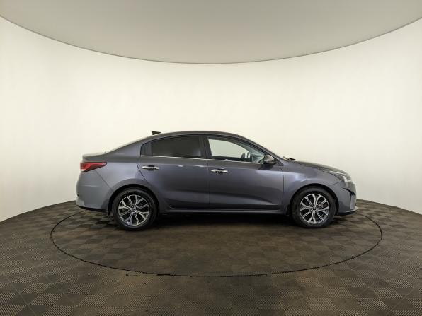Kia Rio IV Рестайлинг с пробегом 2021 года, цена 1 650 000 рублей, 109420 км, седан, Автокод Объявления