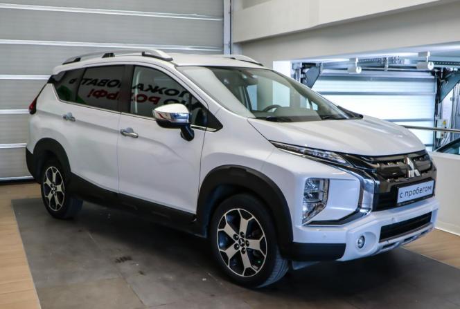Mitsubishi Xpander I с пробегом 2022 года, цена 2 350 000 рублей, 56100 км, внедорожник, Автокод Объявления