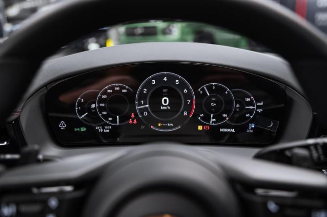 Новый Porsche Panamera III 2025 года, цена 24 750 000 рублей, лифтбек, Автокод Объявления