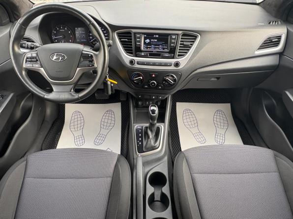 Hyundai Solaris II с пробегом 2018 года, цена 1 290 000 рублей, 143169 км, седан, Автокод Объявления