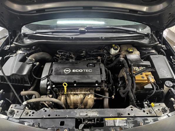 Opel Astra J Рестайлинг с пробегом 2012 года, цена 769 000 рублей, 117770 км, хэтчбек, Автокод Объявления