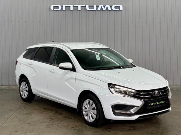 Lada (ВАЗ) Vesta I Рестайлинг (NG) с пробегом 2024 года, цена 1 397 000 рублей, 63853 км, седан, Автокод Объявления