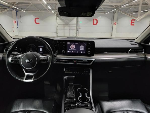 Kia K5 III с пробегом 2021 года, цена 2 050 000 рублей, 203500 км, седан, Автокод Объявления