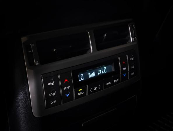 Lexus LX III Рестайлинг с пробегом 2012 года, цена 4 650 000 рублей, 125477 км, внедорожник, Автокод Объявления