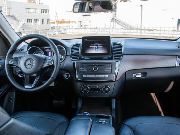 Mercedes-Benz GLE I (W166) с пробегом 2018 года, цена 3 338 000 рублей, 235344 км, внедорожник, Автокод Объявления