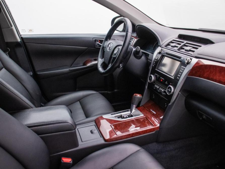 Toyota Camry VII (XV50) Москва  - изображение 10