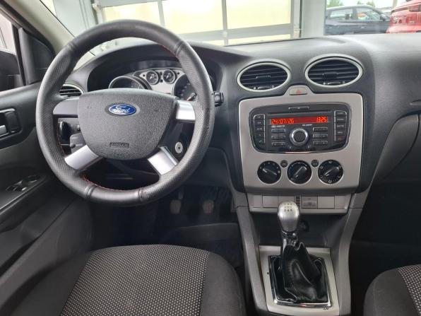 Ford Focus II Рестайлинг с пробегом 2011 года, цена 628 000 рублей, 144000 км, хэтчбек, Автокод Объявления