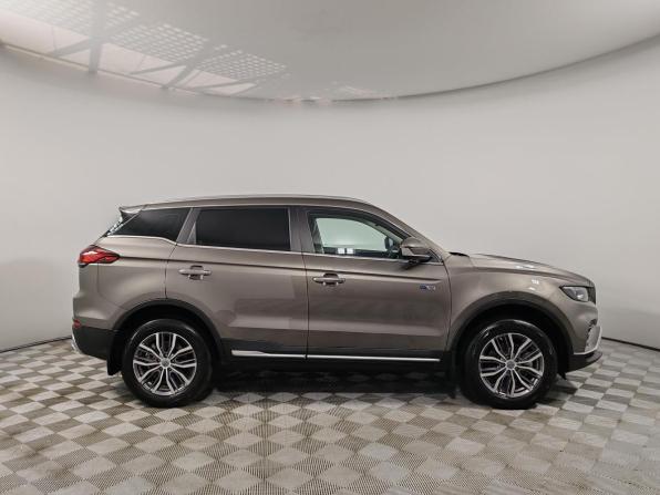 Geely Atlas Pro с пробегом 2022 года, цена 1 979 000 рублей, 32758 км, внедорожник, Автокод Объявления