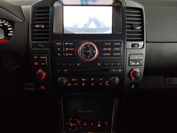 Nissan Pathfinder III Рестайлинг с пробегом 2011 года, цена 1 160 000 рублей, 315970 км, внедорожник, Автокод Объявления