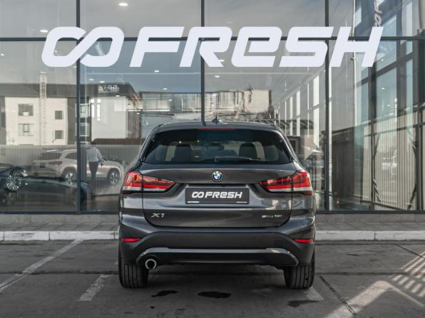 BMW X1 II (F48) Рестайлинг с пробегом 2020 года, цена 2 670 000 рублей, 52213 км, внедорожник, Автокод Объявления