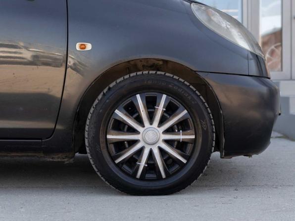 Toyota FunCargo с пробегом 1999 года, цена 370 000 рублей, 388008 км, компактвэн, Автокод Объявления