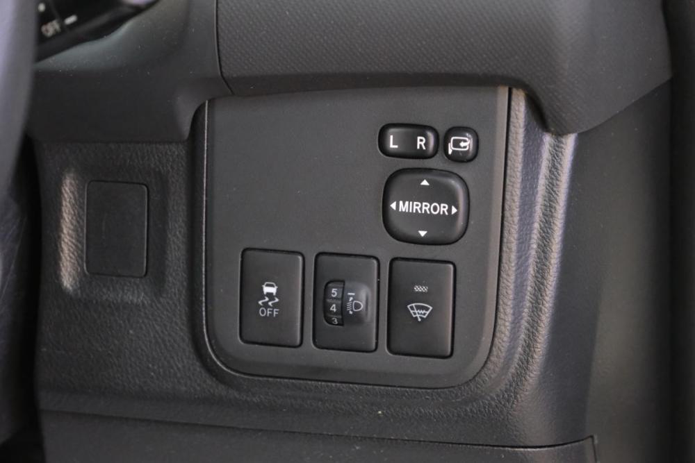 Toyota Wish II Рестайлинг Омск  - изображение 10