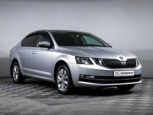 Skoda Octavia III (A7) Рестайлинг с пробегом 2017 года, цена 2 098 000 рублей, 78237 км, лифтбек, Автокод Объявления