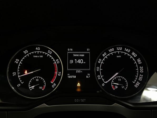Skoda Superb III с пробегом 2016 года, цена 1 499 000 рублей, 169758 км, лифтбек, Автокод Объявления