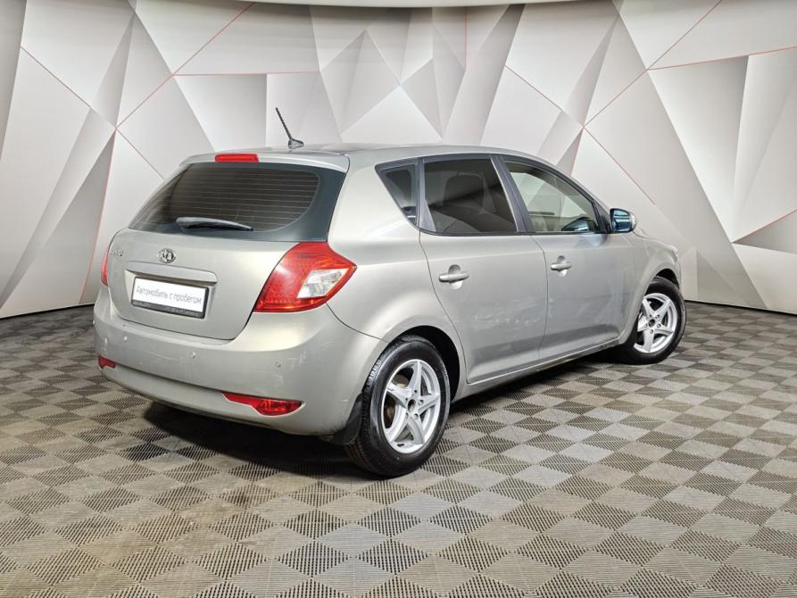 Kia Ceed I Рестайлинг Москва  - изображение 2