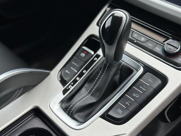 Geely Atlas I с пробегом 2022 года, цена 2 039 000 рублей, 36000 км, внедорожник, Автокод Объявления