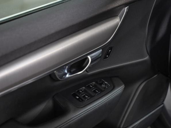 Volvo S90 II с пробегом 2018 года, цена 2 269 000 рублей, 232700 км, седан, Автокод Объявления