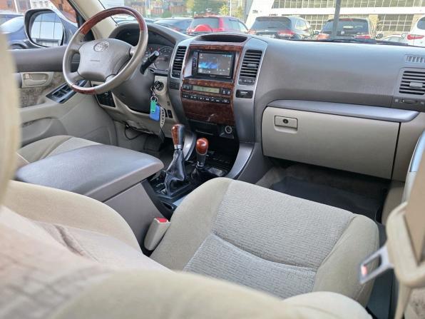 Toyota Land Cruiser Prado 120 Series Рестайлинг с пробегом 2007 года, цена 1 733 000 рублей, 376424 км, внедорожник, Автокод Объявления