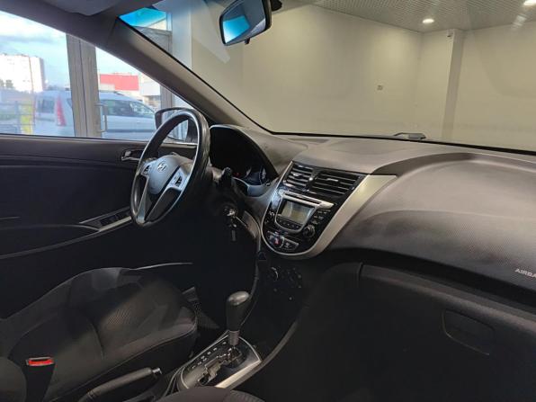 Hyundai Solaris I с пробегом 2013 года, цена 810 000 рублей, 137610 км, седан, Автокод Объявления