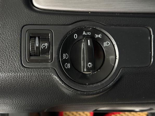 Volkswagen Passat B7 с пробегом 2012 года, цена 890 000 рублей, 248405 км, седан, Автокод Объявления