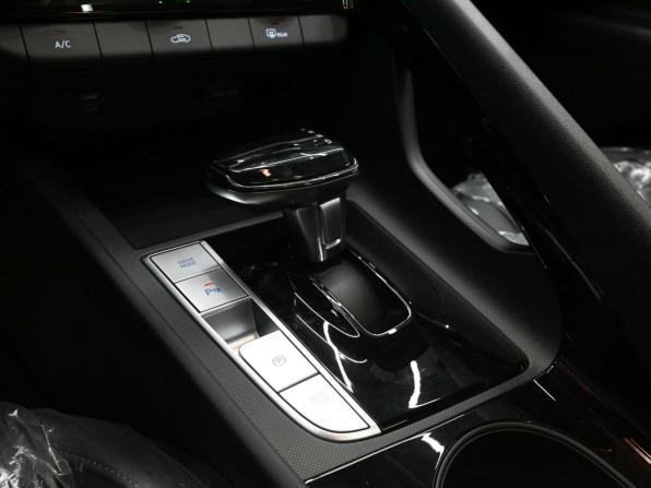 Hyundai Elantra VII (CN7) Рестайлинг с пробегом 2025 года, цена 2 870 000 рублей, 151 км, седан, Автокод Объявления