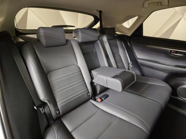 Lexus NX I Рестайлинг с пробегом 2020 года, цена 3 950 000 рублей, 48590 км, внедорожник, Автокод Объявления