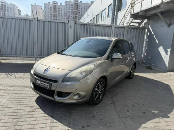Renault Scenic III с пробегом 2011 года, цена 745 000 рублей, 373681 км, минивэн, Автокод Объявления