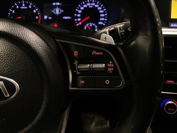 Kia Optima IV Рестайлинг с пробегом 2019 года, цена 1 650 000 рублей, 176807 км, седан, Автокод Объявления