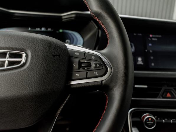 Geely Tugella I Рестайлинг с пробегом 2023 года, цена 2 990 000 рублей, 27896 км, внедорожник, Автокод Объявления