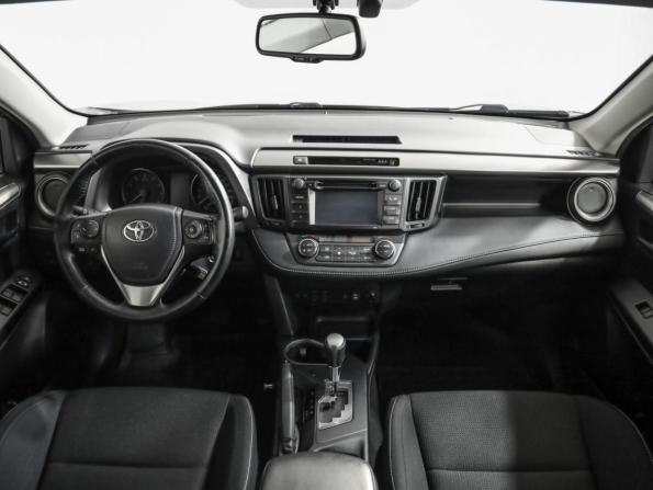 Toyota RAV4 IV (XA40) Рестайлинг с пробегом 2015 года, цена 1 989 000 рублей, 185400 км, внедорожник, Автокод Объявления