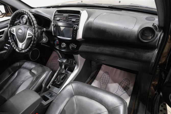 Lifan X60 I Рестайлинг с пробегом 2016 года, цена 869 000 рублей, 170000 км, внедорожник, Автокод Объявления