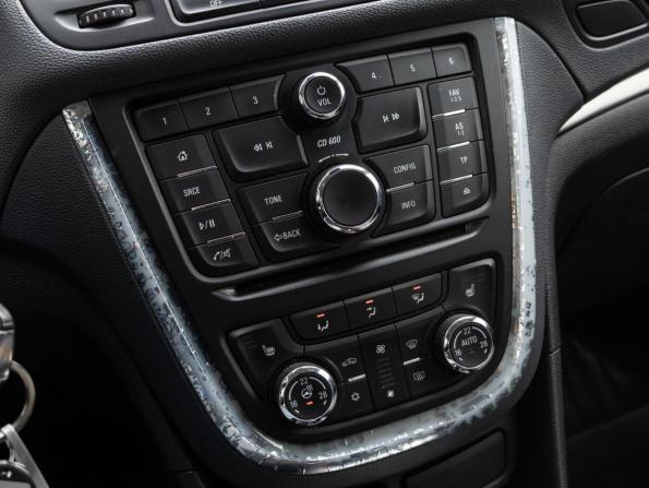 Opel Mokka I с пробегом 2014 года, цена 1 195 000 рублей, 182773 км, внедорожник, Автокод Объявления