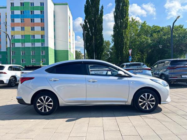 Hyundai Solaris II Рестайлинг с пробегом 2020 года, цена 1 399 400 рублей, 86607 км, седан, Автокод Объявления