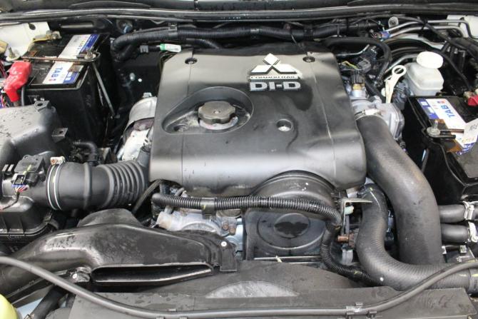 Mitsubishi Pajero Sport II Рестайлинг с пробегом 2014 года, цена 1 829 000 рублей, 213000 км, внедорожник, Автокод Объявления