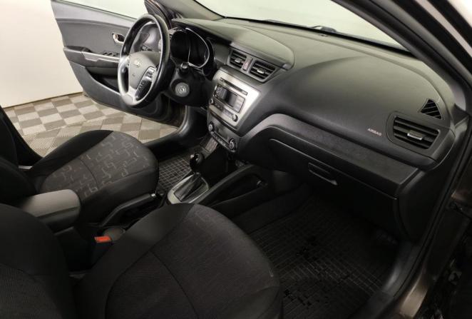 Kia Rio III Рестайлинг с пробегом 2016 года, цена 1 255 000 рублей, 107190 км, седан, Автокод Объявления