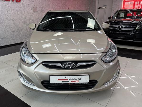 Hyundai Solaris I с пробегом 2013 года, цена 775 000 рублей, 219558 км, хэтчбек, Автокод Объявления