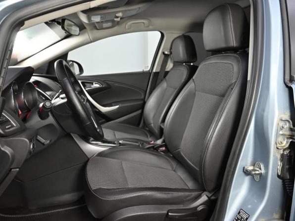 Opel Astra J с пробегом 2012 года, цена 599 000 рублей, 116000 км, хэтчбек, Автокод Объявления