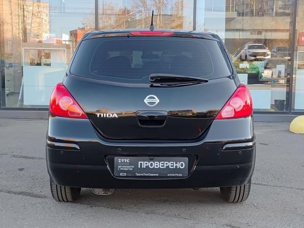 Nissan Tiida I Рестайлинг с пробегом 2010 года, цена 725 000 рублей, 135022 км, хэтчбек, Автокод Объявления