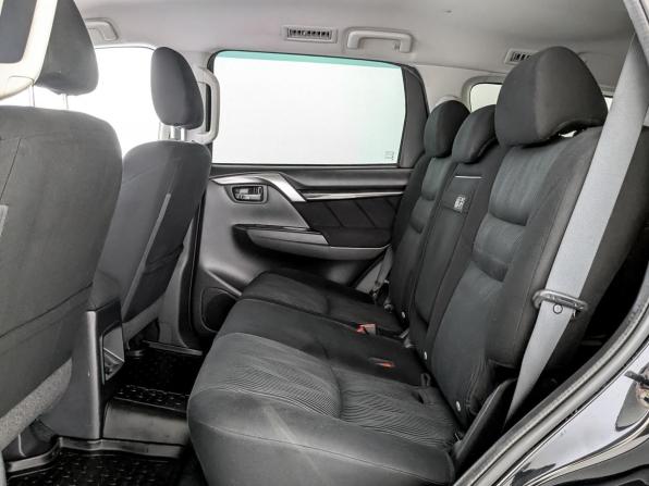 Mitsubishi Pajero Sport III с пробегом 2019 года, цена 2 490 000 рублей, 231518 км, внедорожник, Автокод Объявления